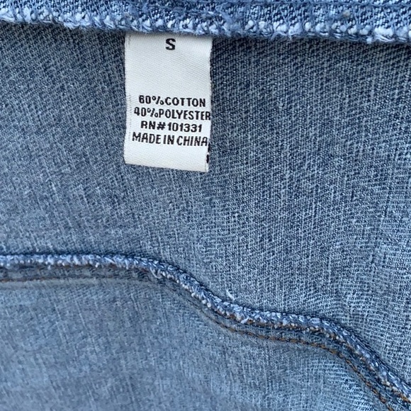 Used Simple Jean Jacket - Picture 6 of 6